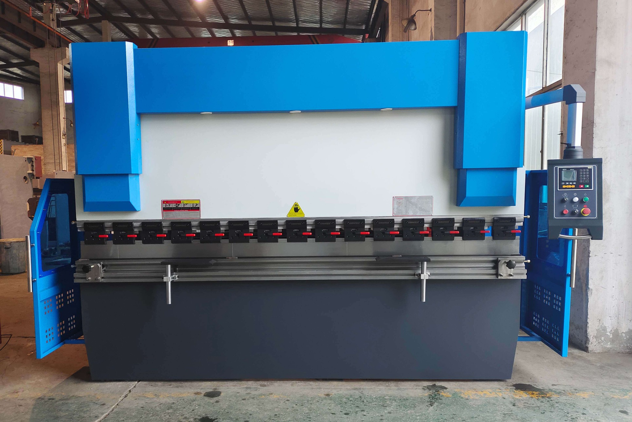 hydraulic press brakes